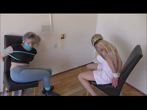 ❤️ Addictus / ligatus et clausus / puella in tribulatione at la.pornofilmtv.ru